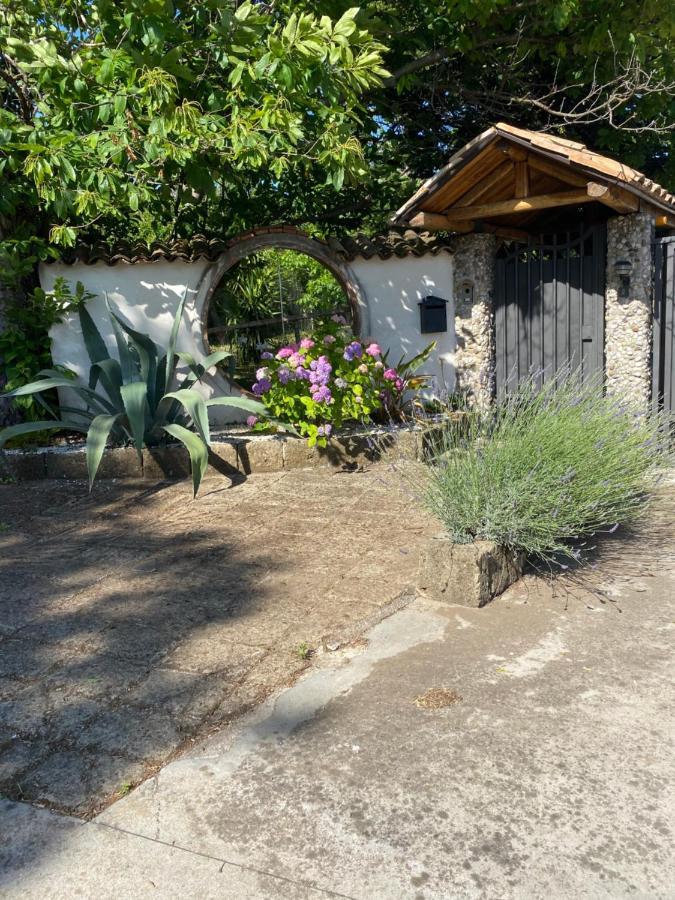 A Casa Di Nonna Emilia Acomodação com café da manhã Campagna Exterior foto